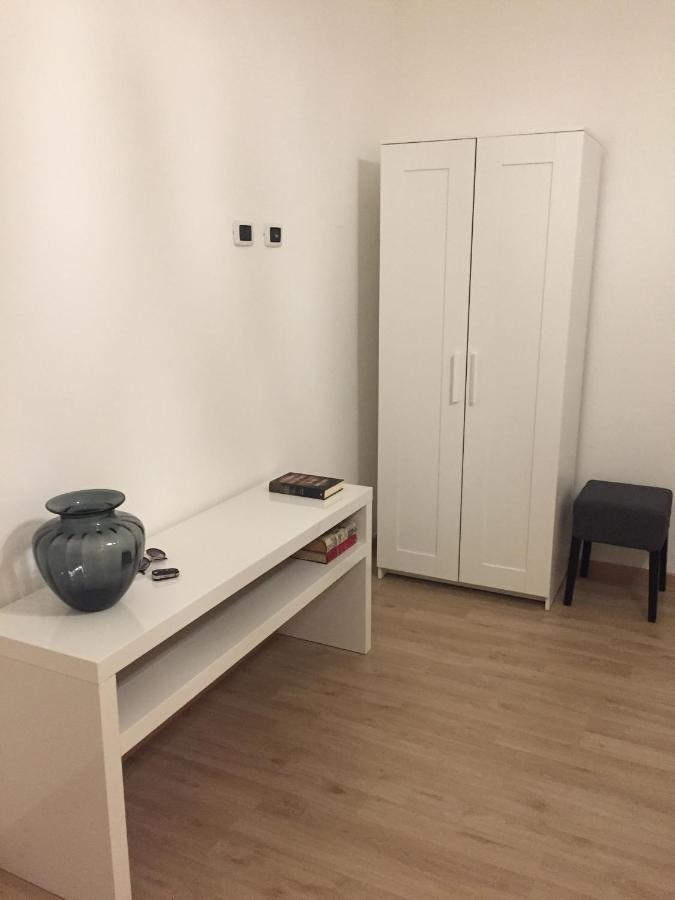 Appartamento Vicino Stazione Termini E Colosseo Roma Dış mekan fotoğraf